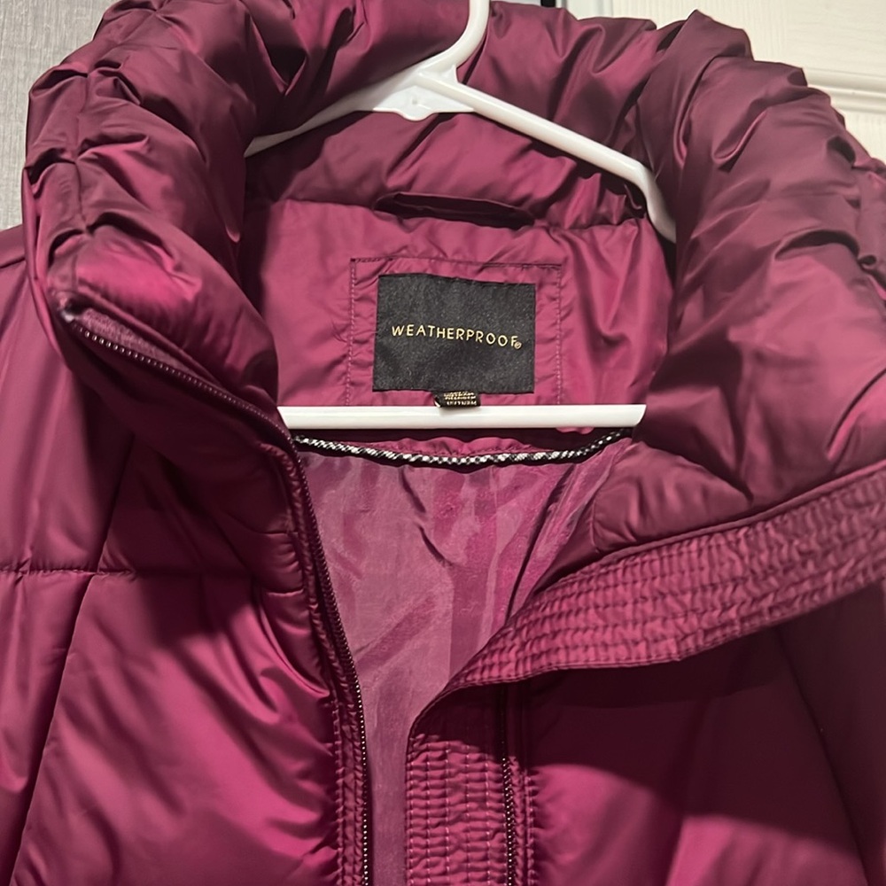 Weather proof jacket - Picture 3 of 3